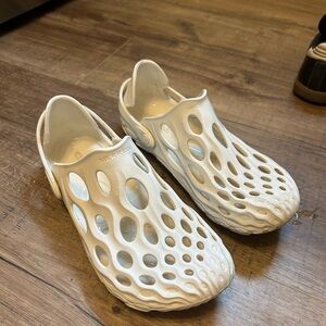 Merrel hydro mocs
